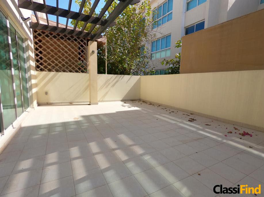 Villa for rent in Amwaj