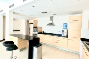 Villa for rent in Amwaj