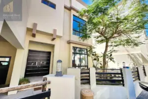 Bright & Modern Furnished Villa with Pool