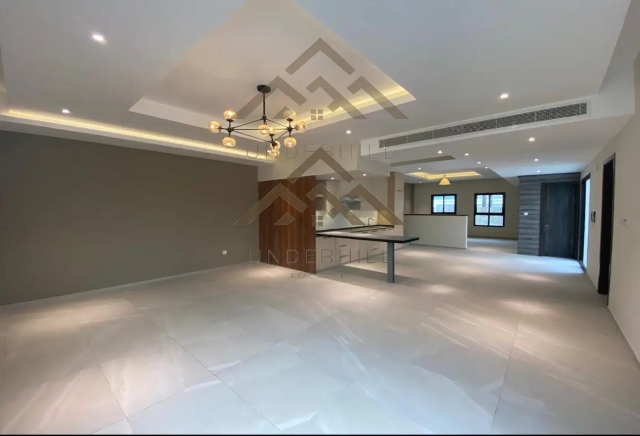 Luxurious Modern Villa for Sale in Saar Saraya 1