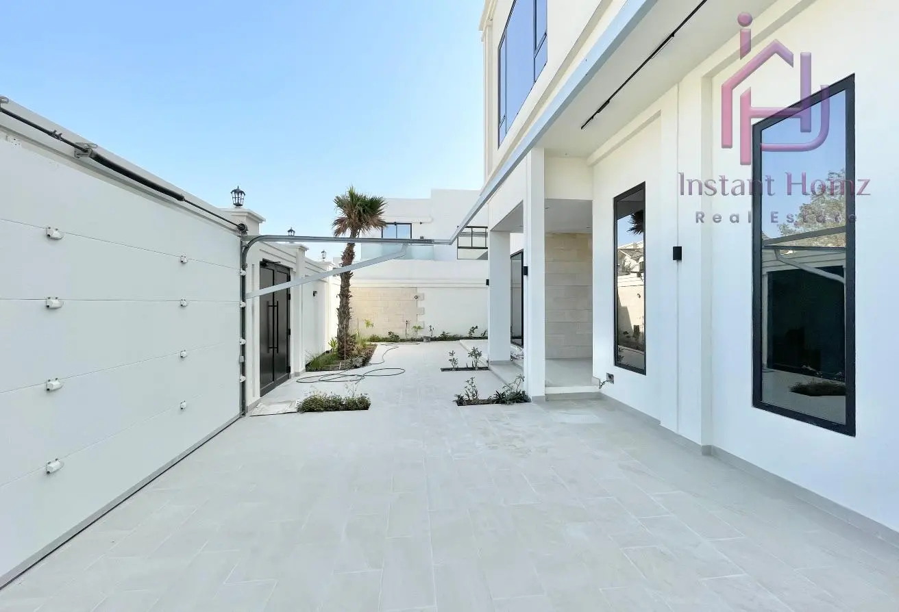 4BHK Modern Villa with Premium Finishes in Bu Quwah