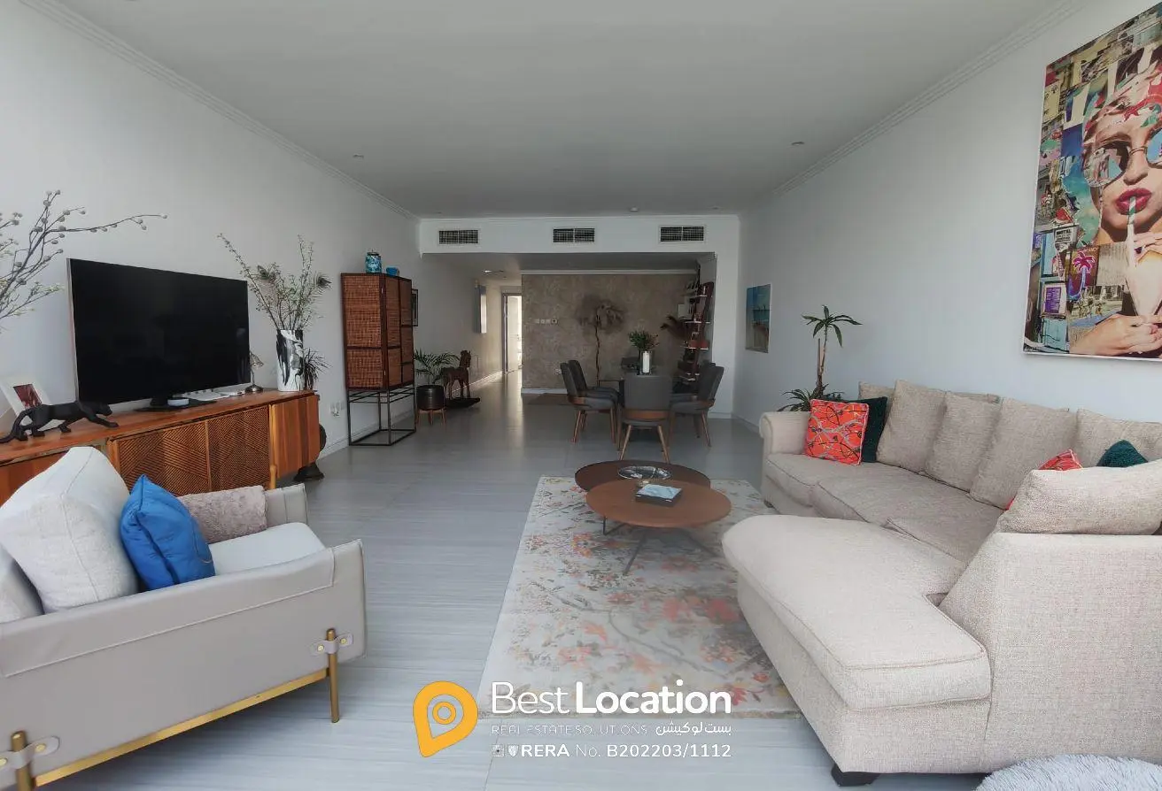 Modern Villas for Sale in Amwaj Marina – Prime Location
