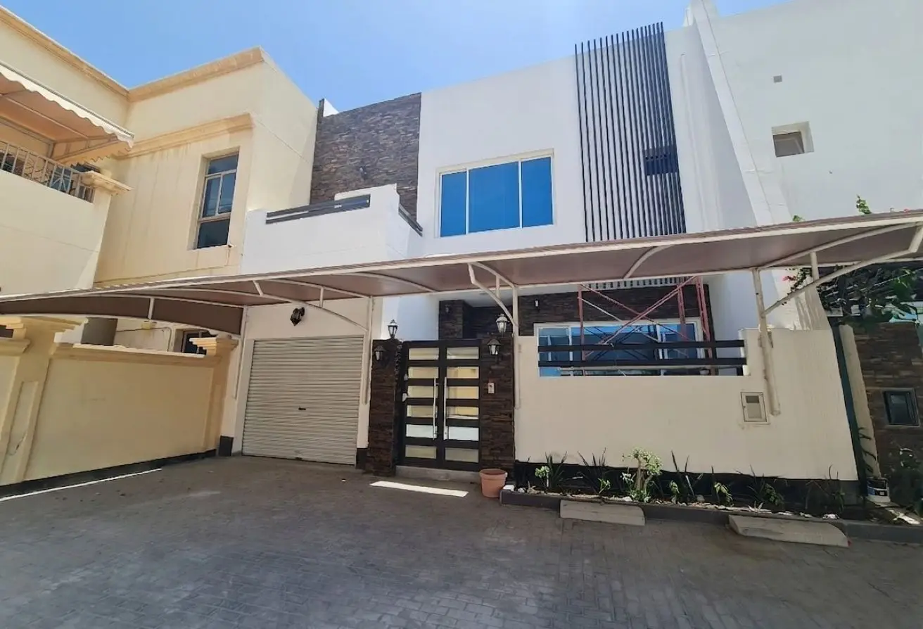 Villa for Sale – Al Hidd, Bahrain