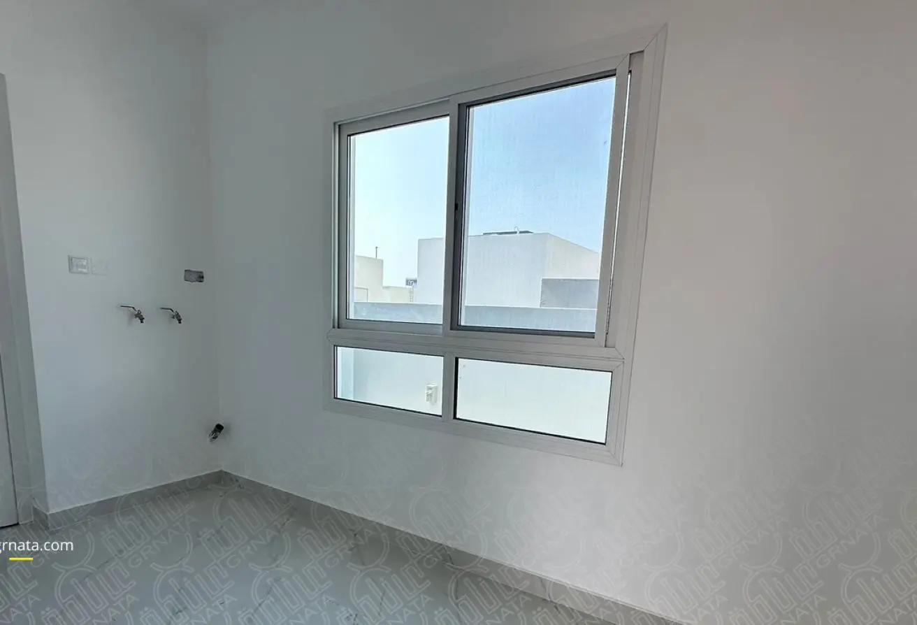 4-Bedroom Elegant Villa for Sale in Malkiyah