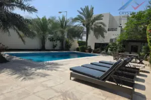 Double Plot Villas with Pool for Sale in Prime Saar Location