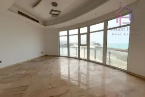 Corner 7BHK Villa for Sale in Amwaj Islands – Luxury Home