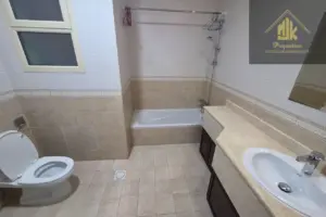 Villas for Sale in Janabiya – Spacious and Luxurious