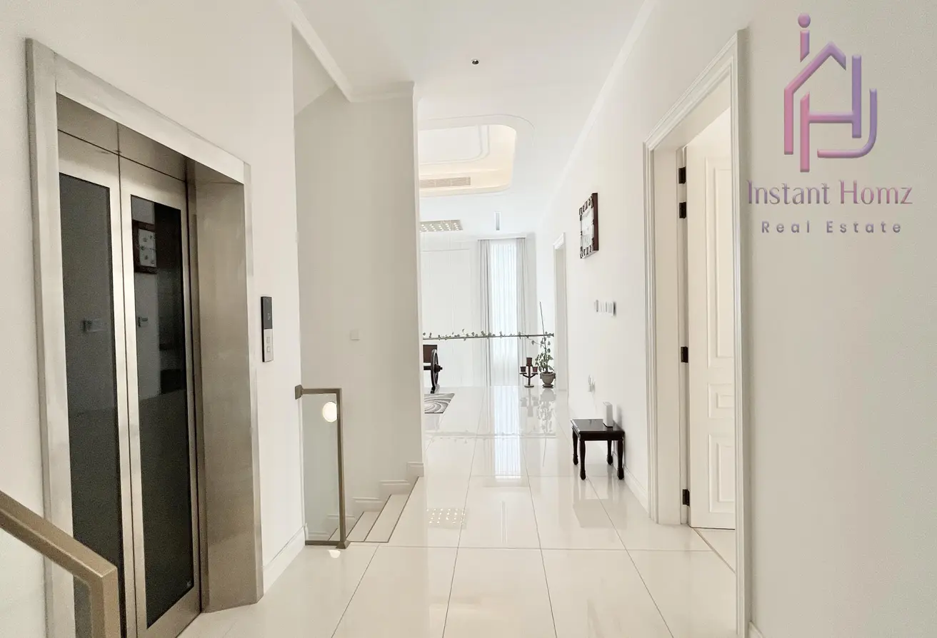 5BHK Corner Villa for Sale | Luxury Home in Tubli