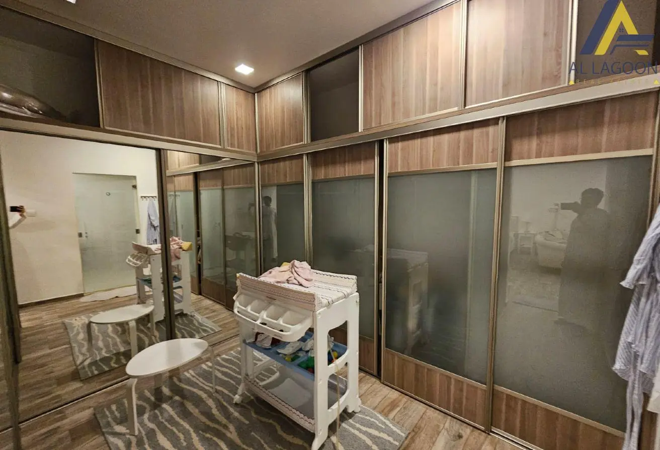 Exclusive Luxurious Fully Furnished Villas for Sale in Serene Arad Location