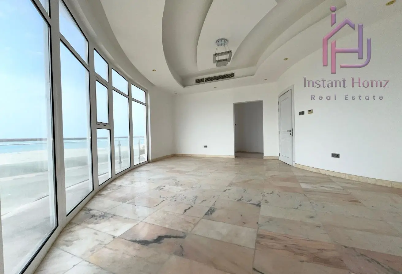 Corner 7BHK Villa for Sale in Amwaj Islands – Luxury Home