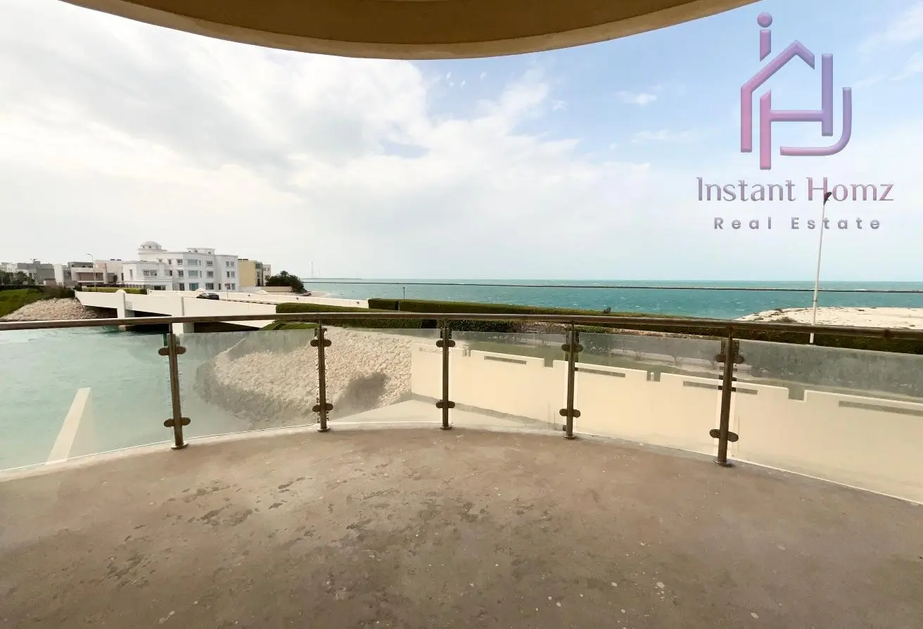 Corner 7BHK Villa for Sale in Amwaj Islands – Luxury Home
