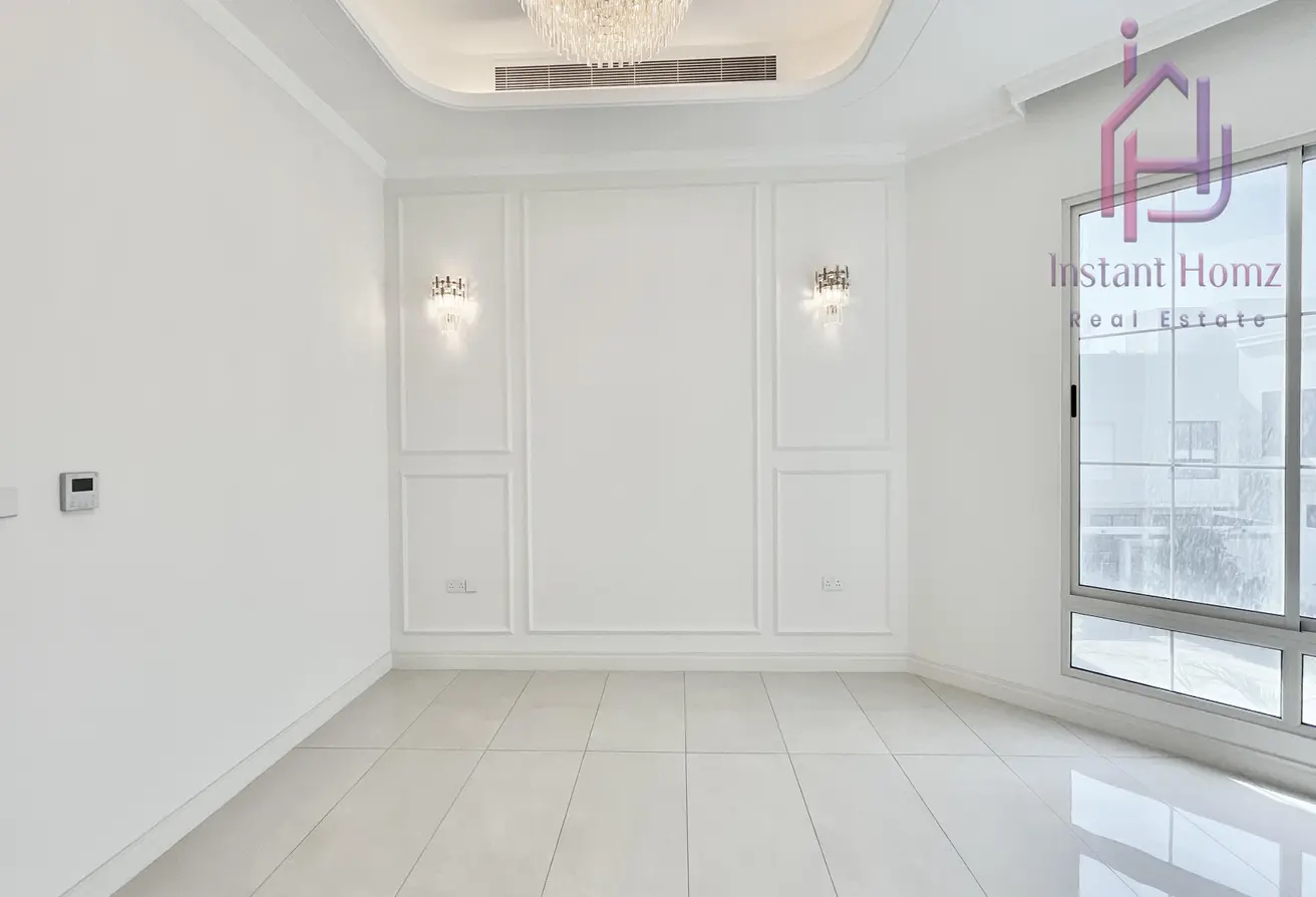5BHK Corner Villa for Sale | Luxury Home in Tubli