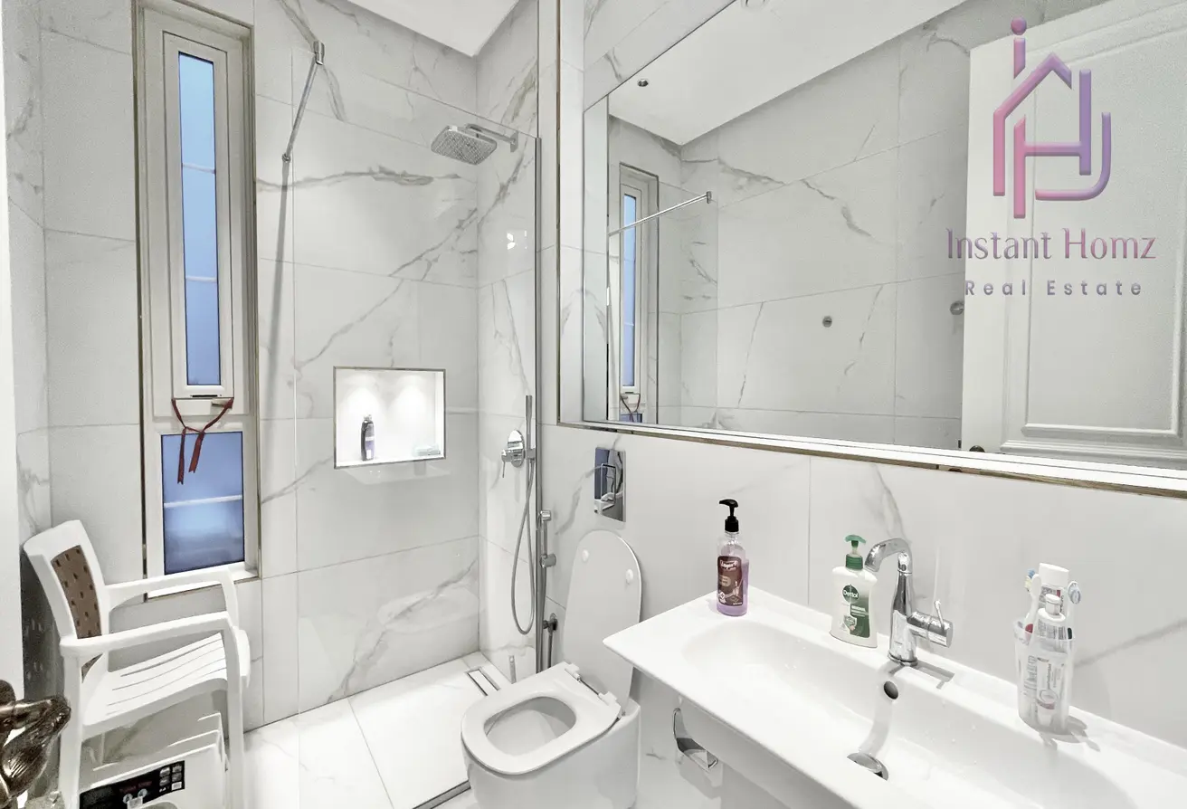 5BHK Corner Villa for Sale | Luxury Home in Tubli