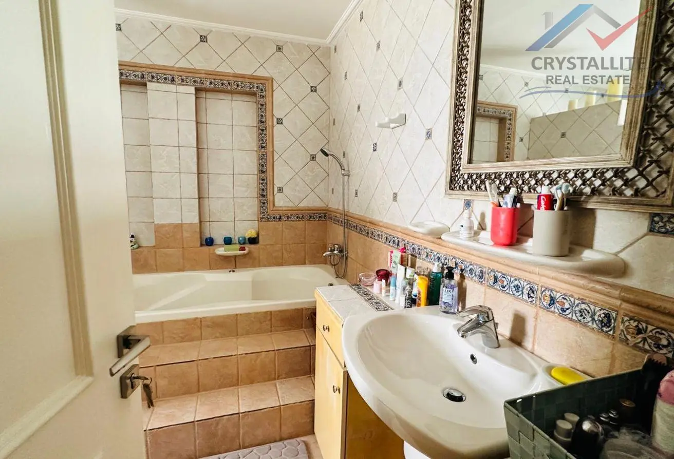 Double Plot Villas with Pool for Sale in Prime Saar Location