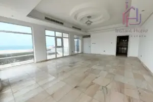 Corner 7BHK Villa for Sale in Amwaj Islands – Luxury Home