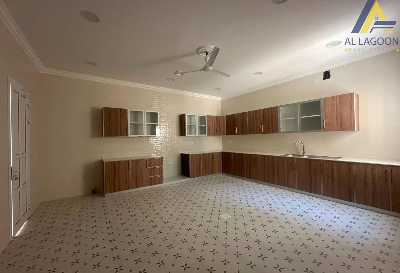 Luxurious and Unique Villas for Sale in Quiet Bu Kowarah Area