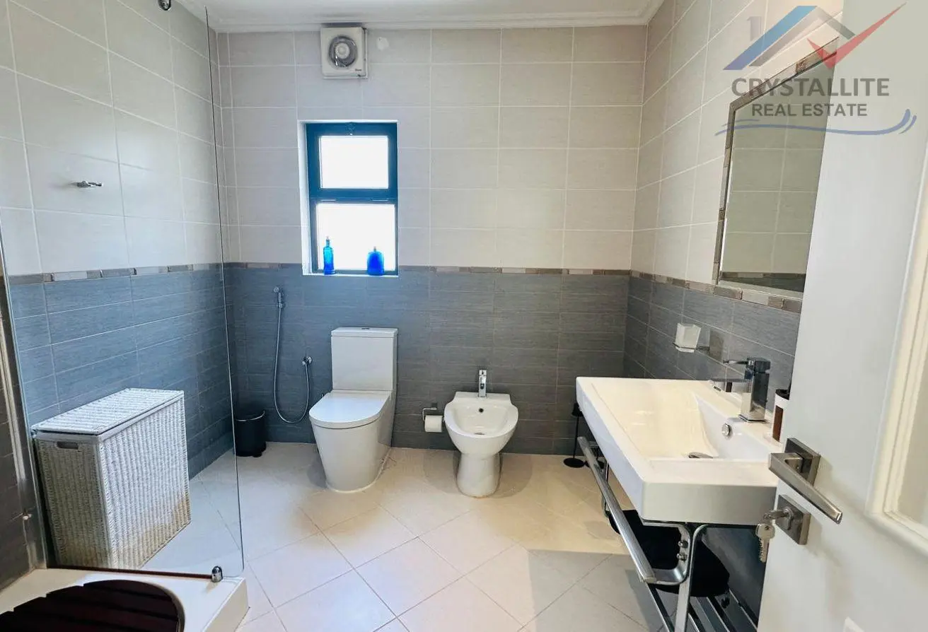 Double Plot Villas with Pool for Sale in Prime Saar Location