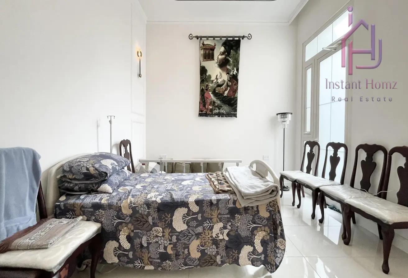 5BHK Corner Villa for Sale | Luxury Home in Tubli