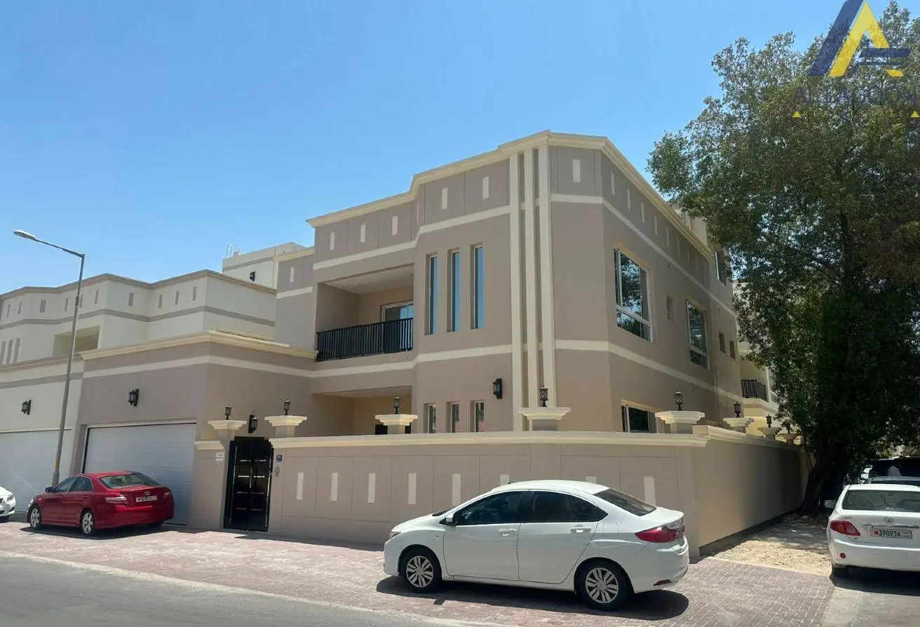 Luxurious and Unique Villas for Sale in Quiet Bu Kowarah Area