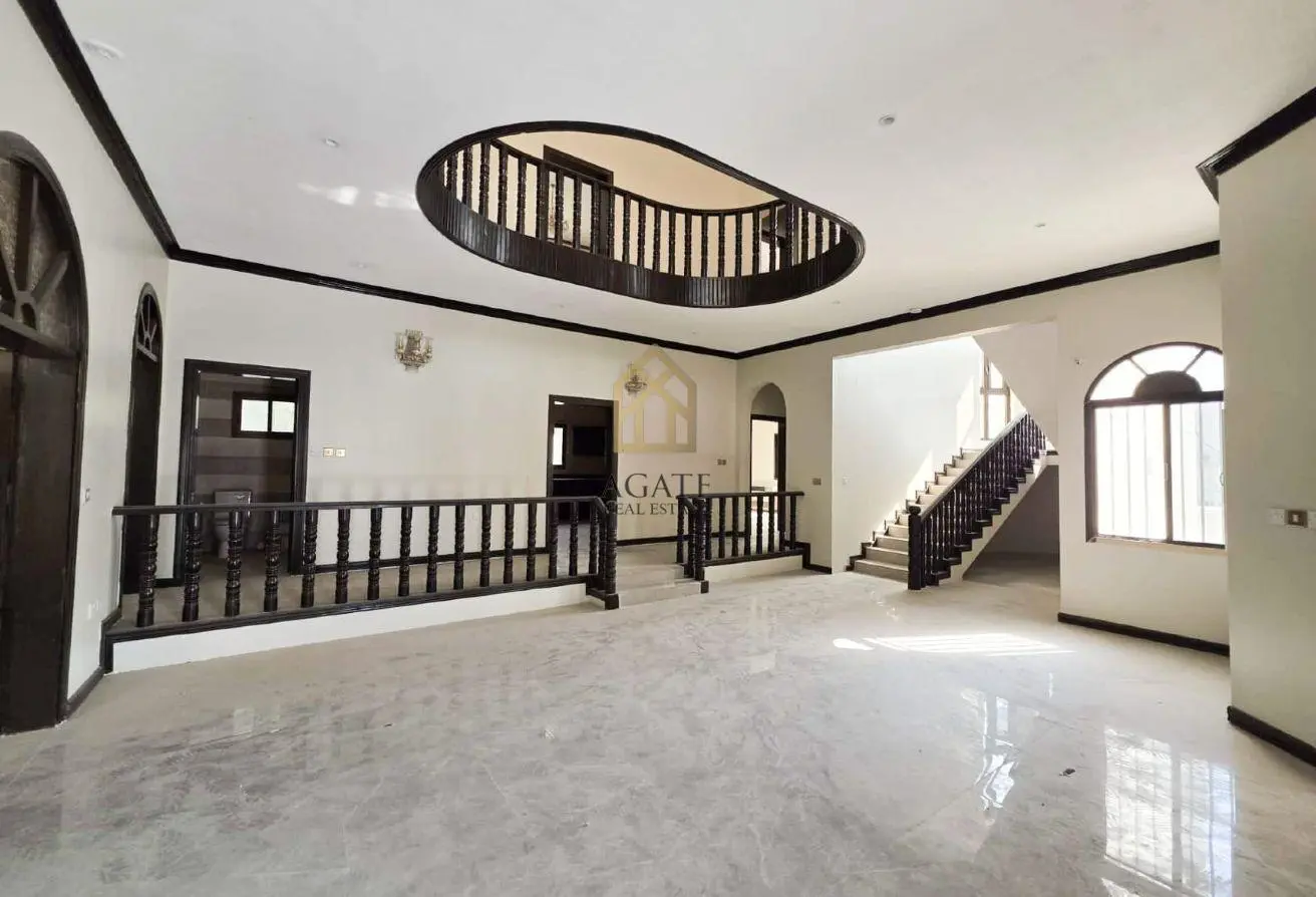 Grand Family Villa | Private Living | Prime Saar