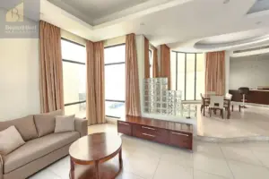 Bright & Modern Furnished Villa with Pool