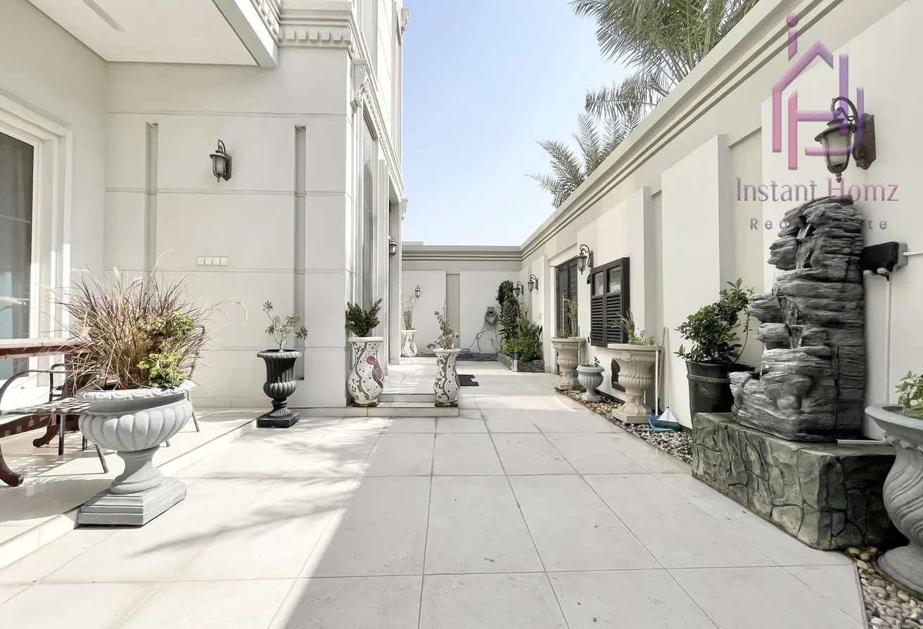 5BHK Corner Villa for Sale | Luxury Home in Tubli