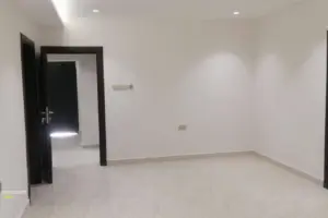 4-Bedroom Villa for Sale in Isa Town