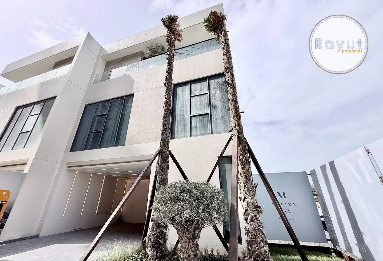 Luxury Villas for Sale in Reef Island – 5% Downpayment