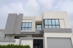 Villas for sale in Saar