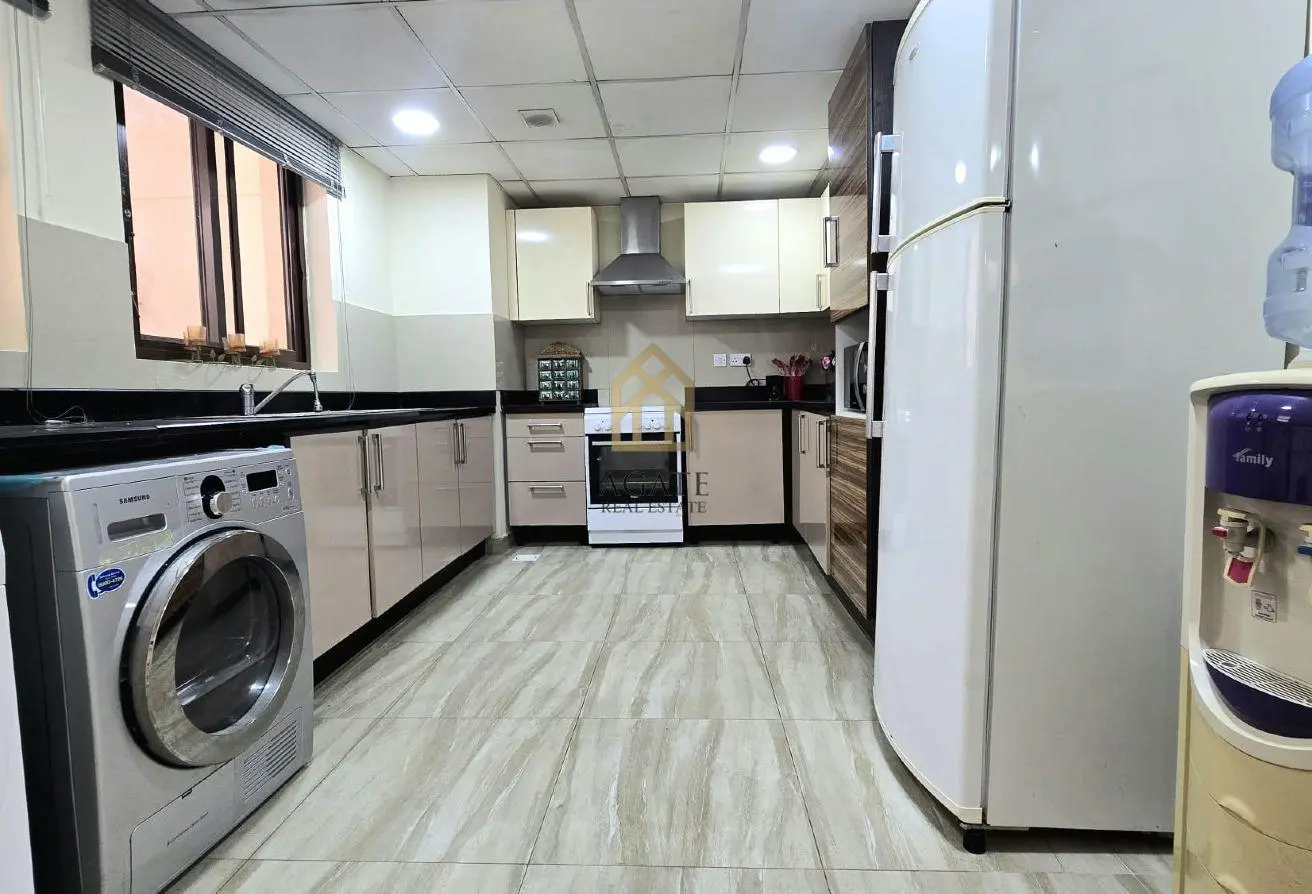 Villas for sale in Amwaj Avenue