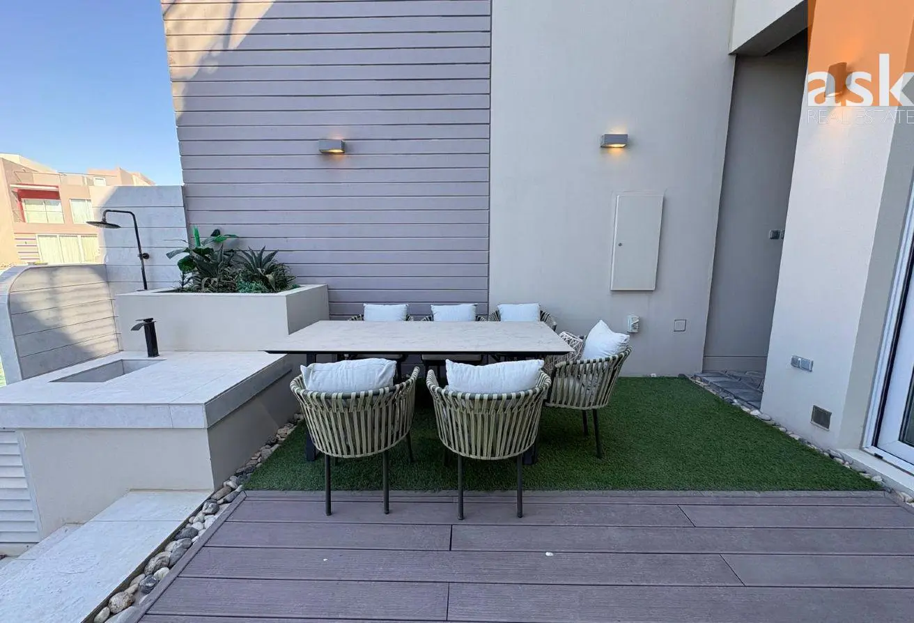 Luxury Freehold Villas for Sale in Al Naseem: Waterfront Location with Private Pool