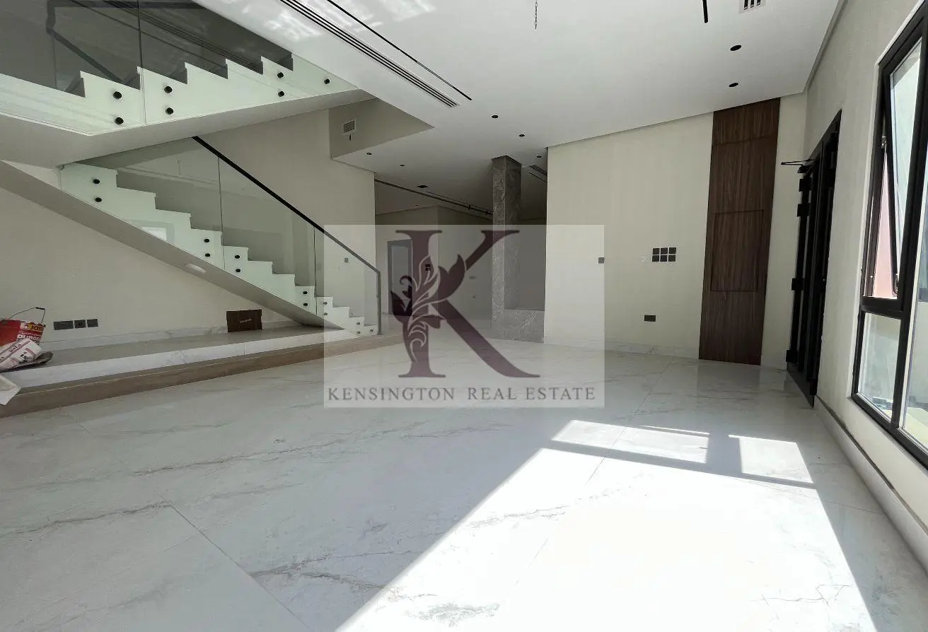 Corner Villa for Sale in Busaiteen – Modern & Prime Location