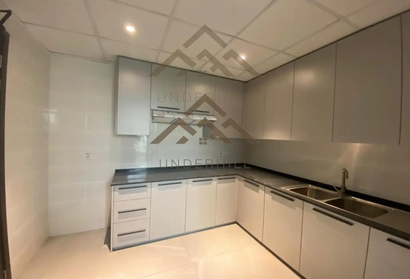 Luxurious Modern Villa for Sale in Saar Saraya 1