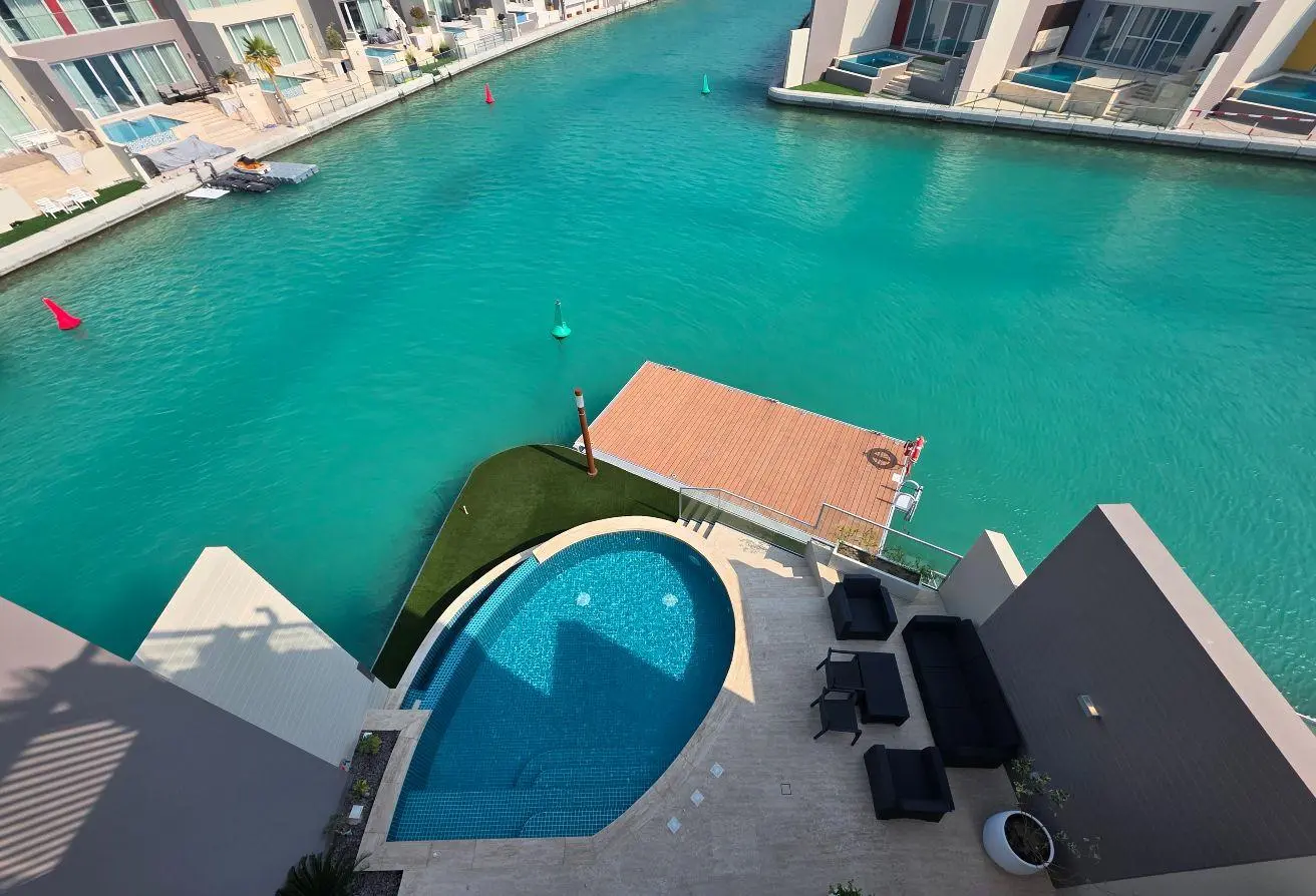 Boat-Exclusive Corner Inner Canal Sea Villa Sale