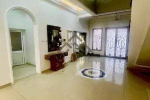 Spacious and Elegant Corner Opportunity: Luxury Villas for Sale in Riffa Al Sharqi