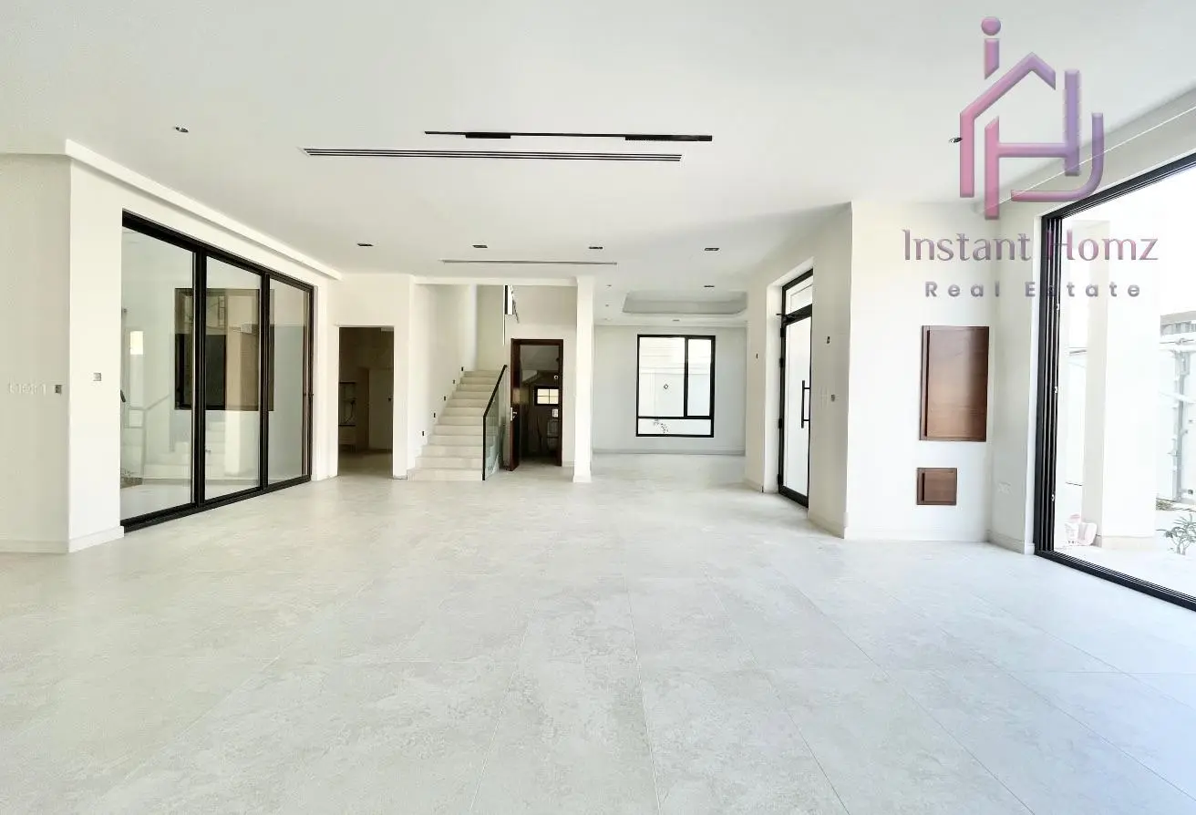 4BHK Modern Villa with Premium Finishes in Bu Quwah