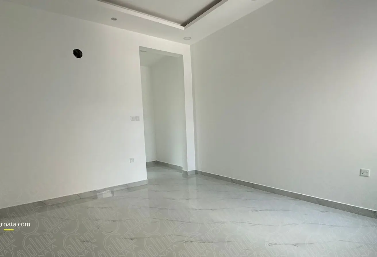 4-Bedroom Elegant Villa for Sale in Malkiyah