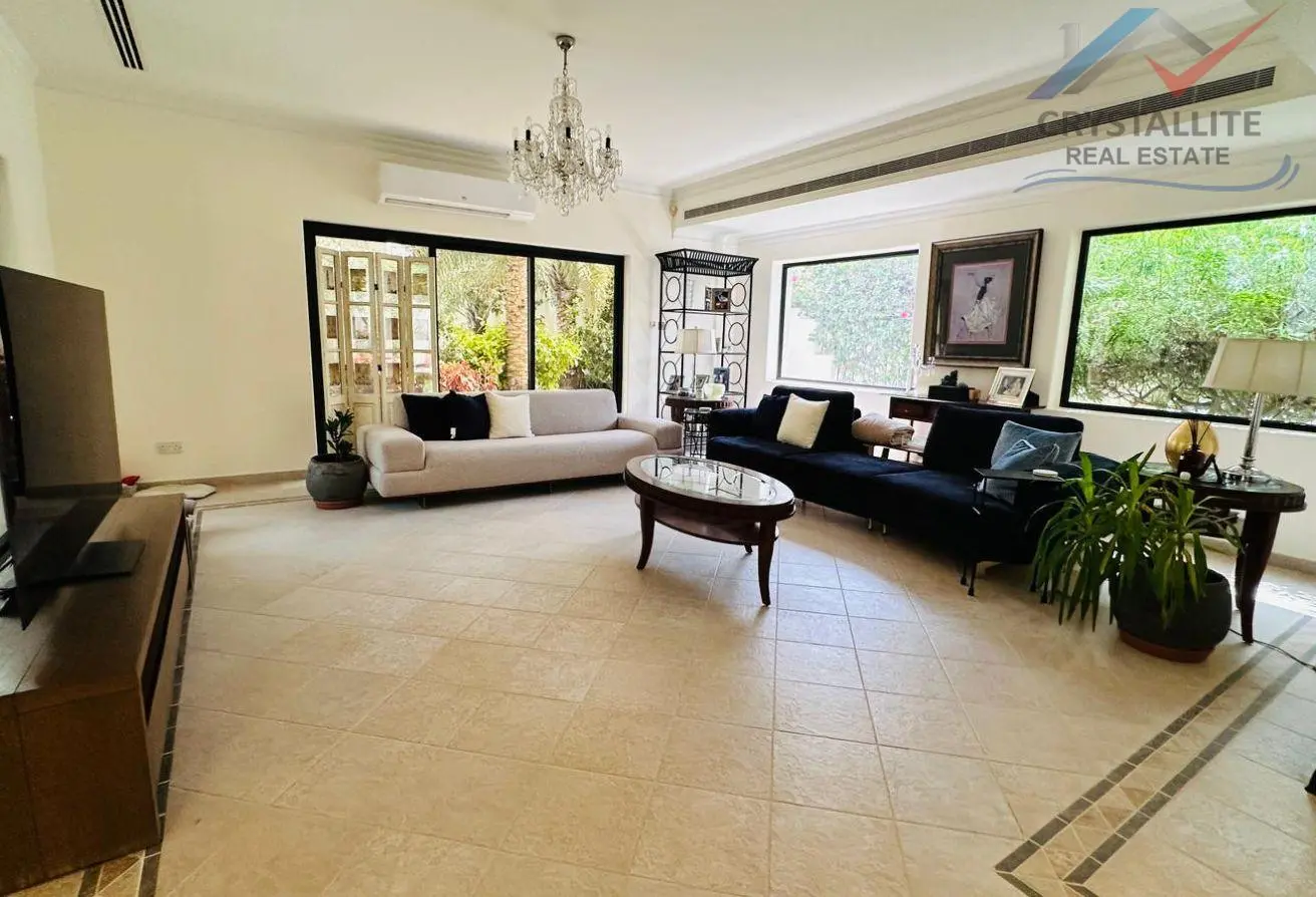 Double Plot Villas with Pool for Sale in Prime Saar Location
