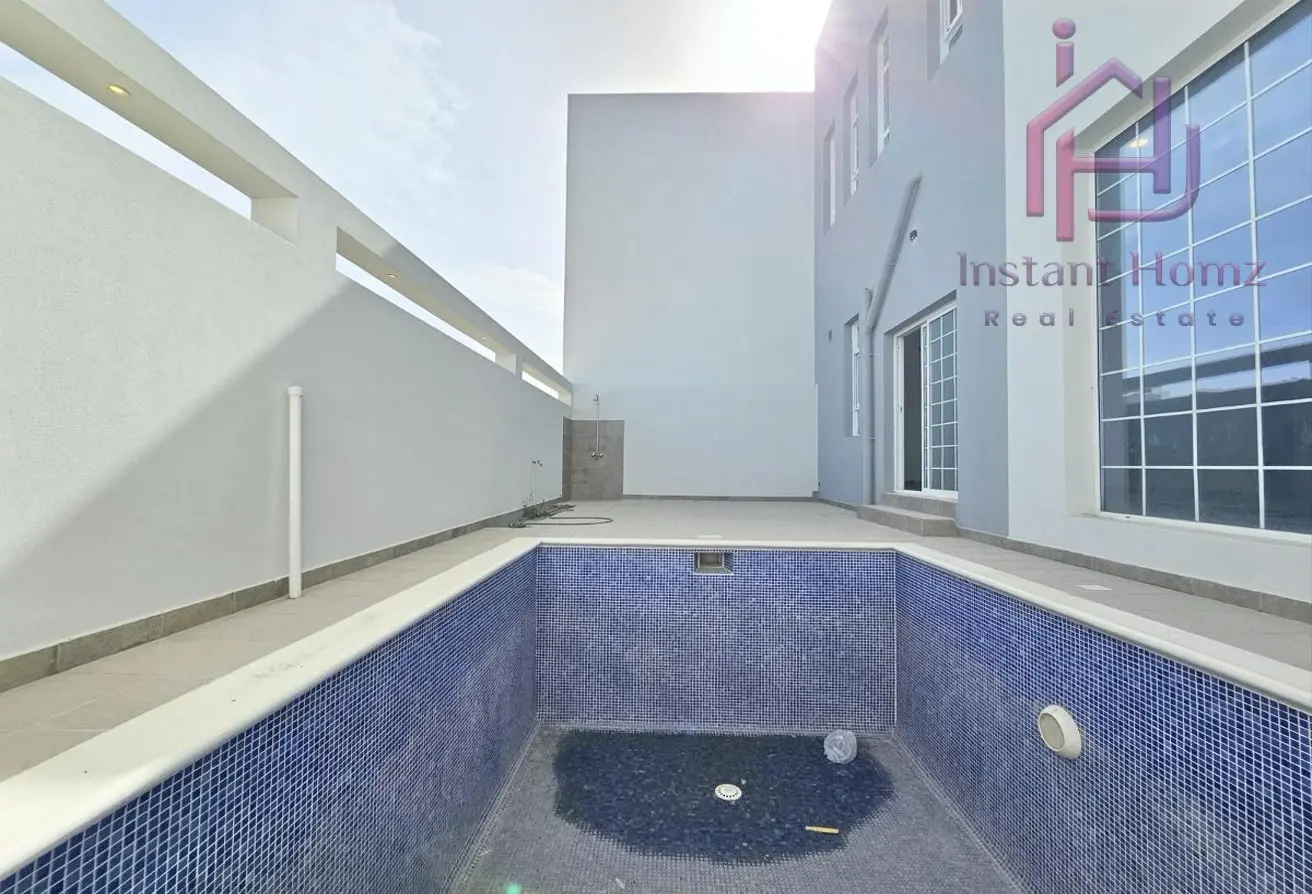 4BHK Corner Villa for Sale Near Sea in Jannusan