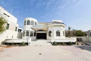 Grand Family Villa | Private Living | Prime Saar