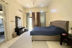 Charming Furnished Villa with Canal Access and Spacious Terrace in Al Marsa Floating City – Villas for Sale