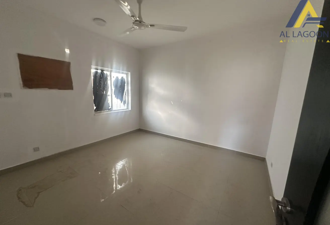Serene Villas for Sale in Hamad Town: Fully-Serviced Residential Area