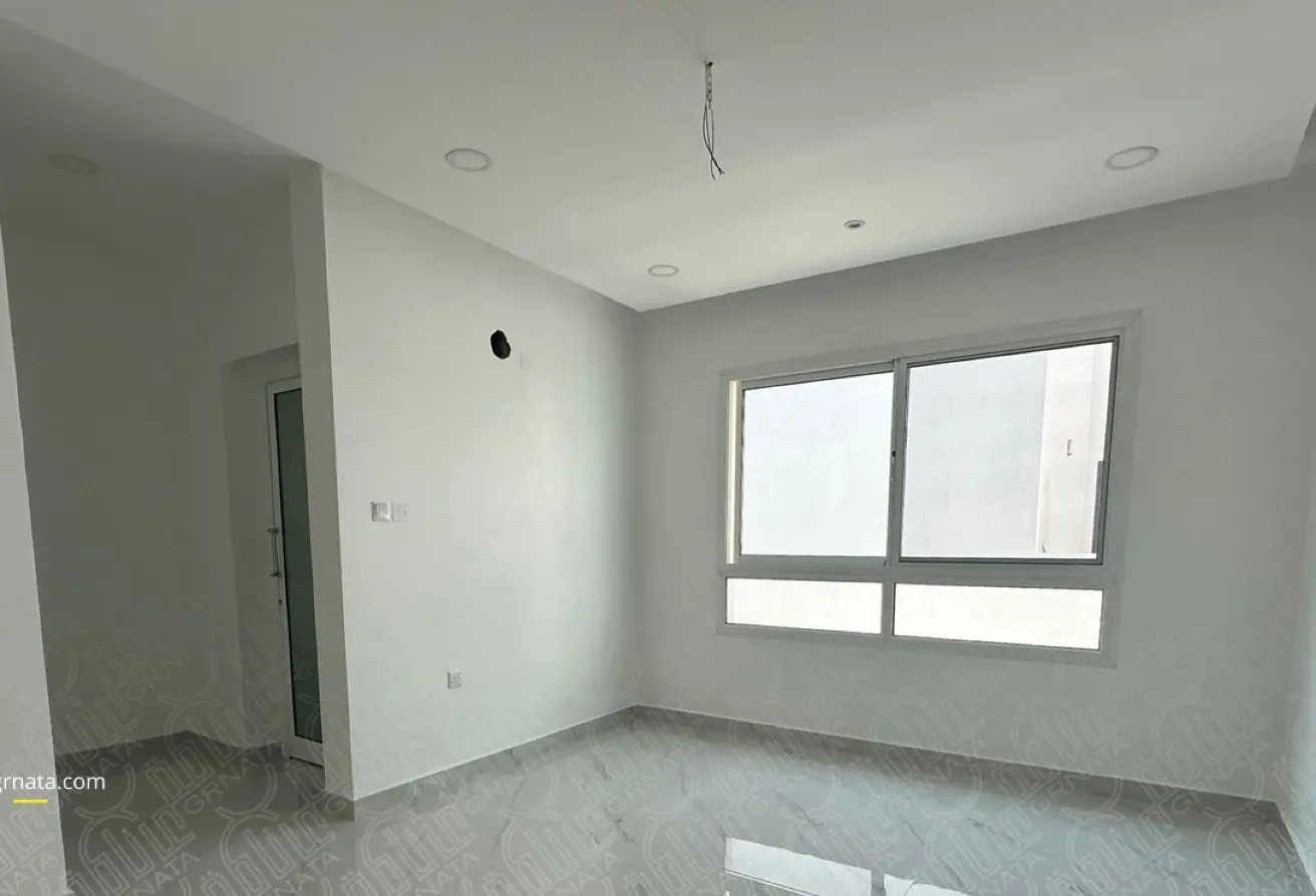 4-Bedroom Elegant Villa for Sale in Malkiyah