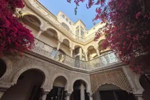 Luxury Classic-Style Villa for Sale in Saar/Shakhura – Exquisite Shakhura Real Estate Opportunity