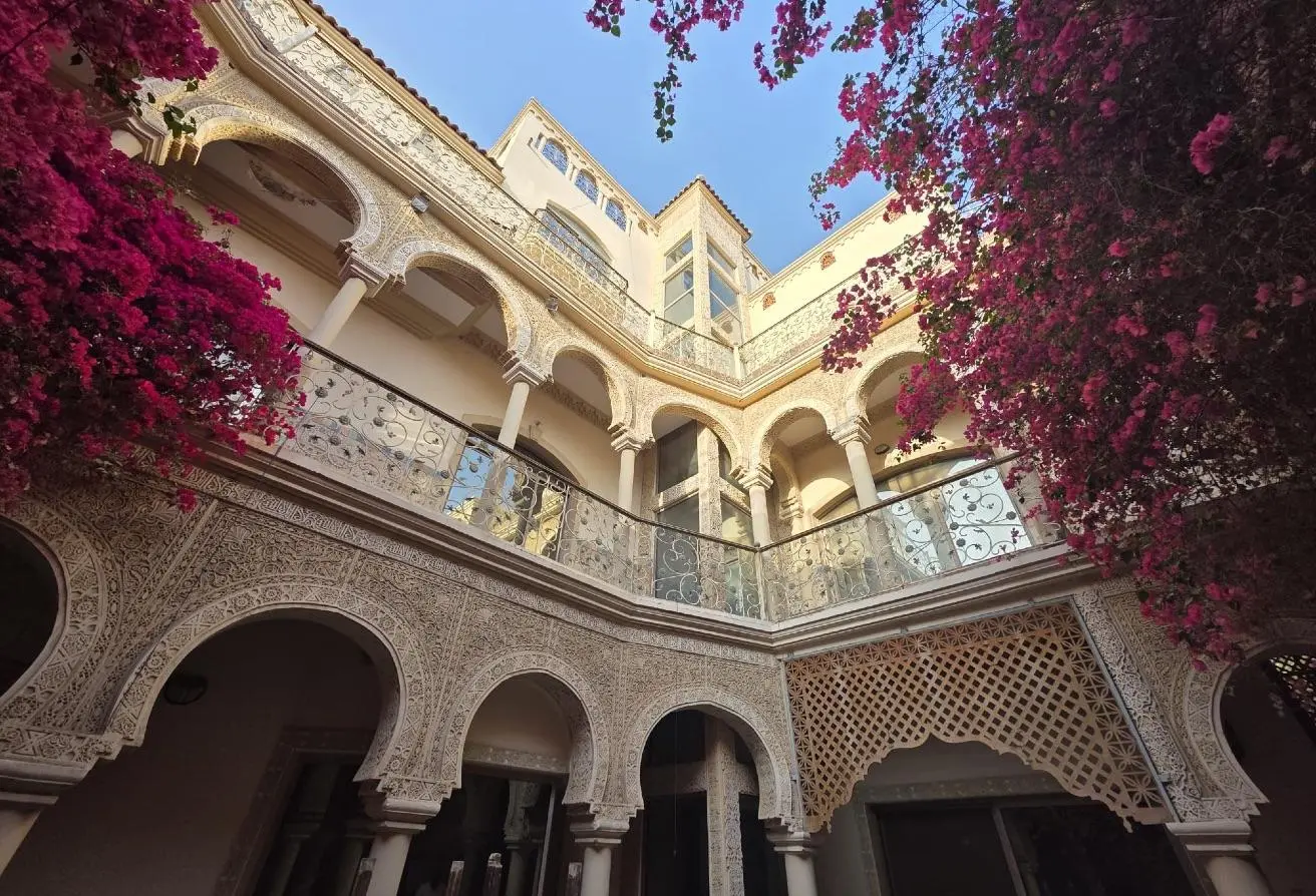 Luxury Classic-Style Villa for Sale in Saar/Shakhura – Exquisite Shakhura Real Estate Opportunity