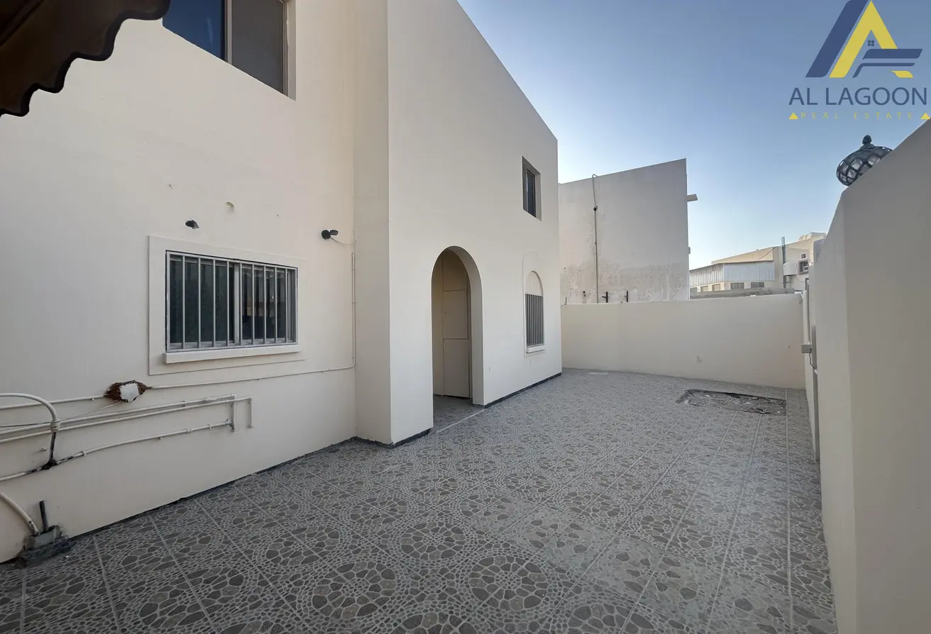Serene Villas for Sale in Hamad Town: Fully-Serviced Residential Area