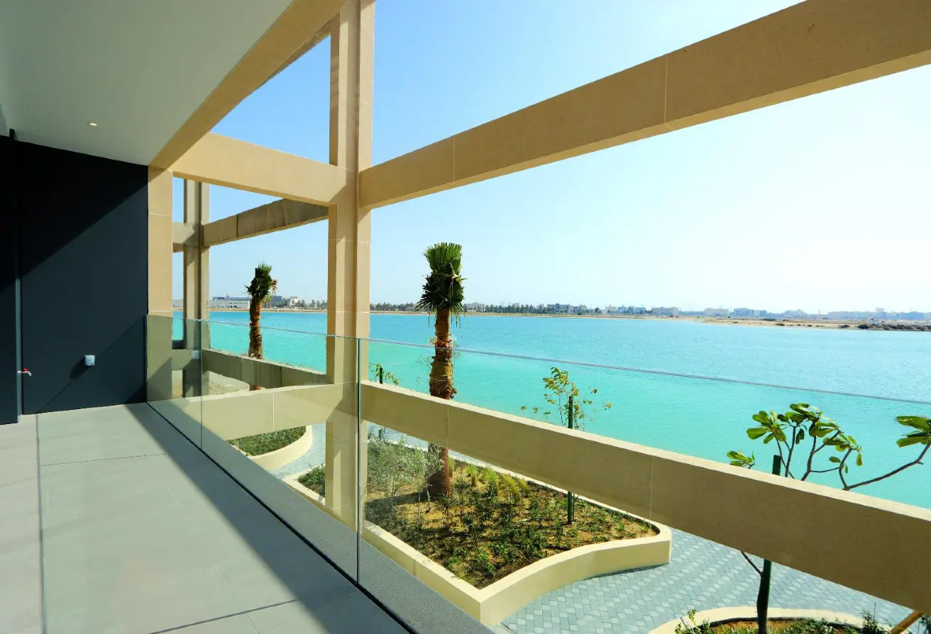 Villas for sale in Amwaj Beachfront