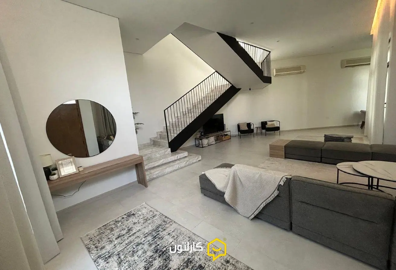 Spacious 3-Bedroom Villa for Sale in Jid Al Haj