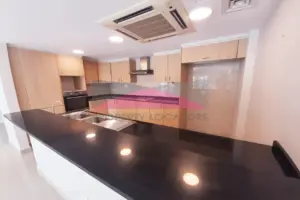 Luxurious Villa for Sale: Private Pool, Prime Location on White Sandy Beach – Tala Island