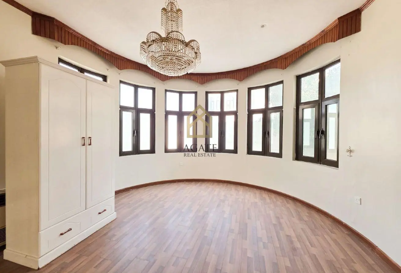 Grand Family Villa | Private Living | Prime Saar